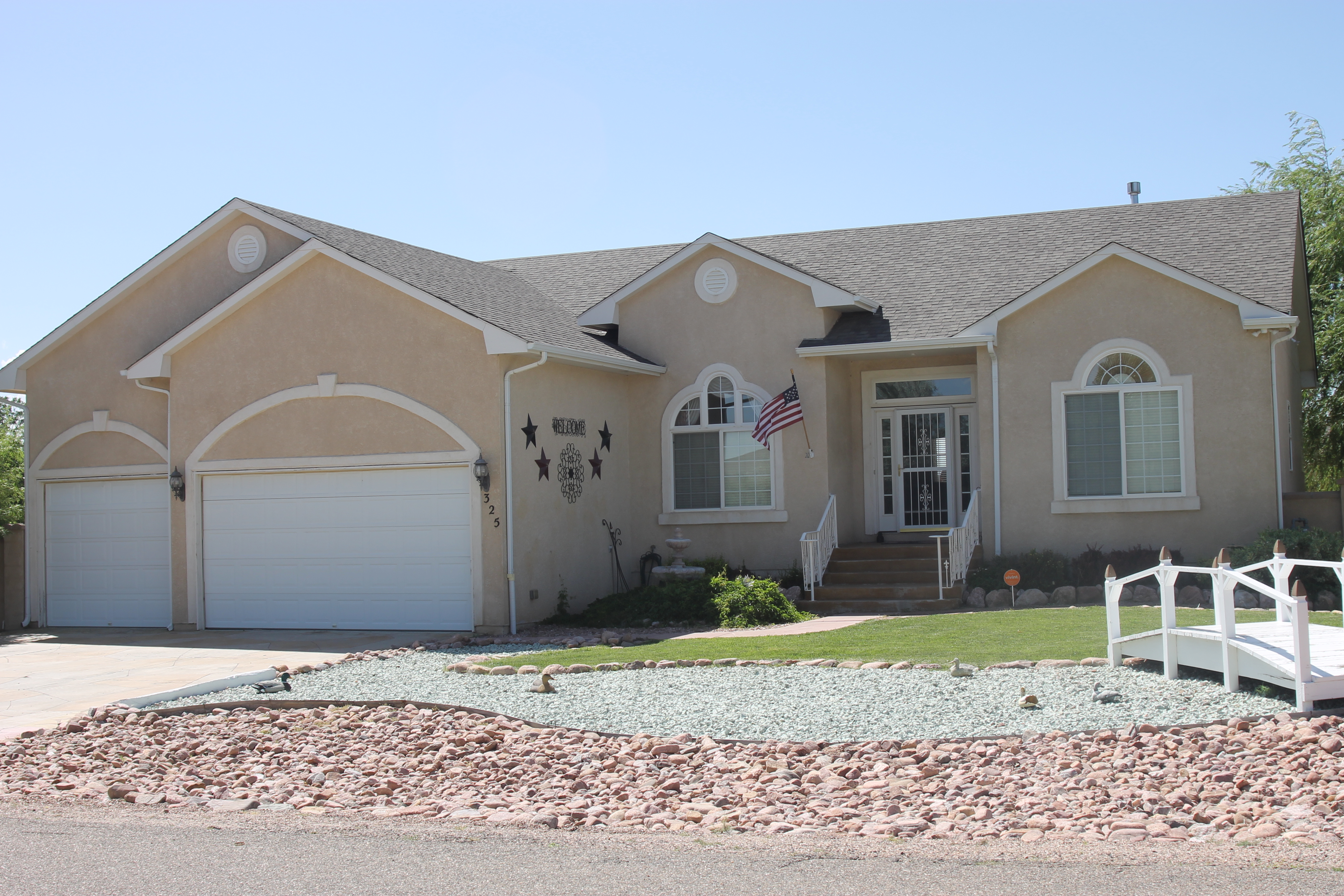 325 Casper Dr, Pueblo West CO  81007