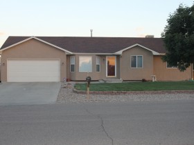 696 S Bond Dr E, Pueblo West CO 81007